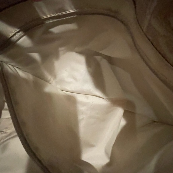 Gorgeous pink and gold color CHANEL TOTE.. COMES WITH DUST BAG. CODE POSTED - Picture 13 of 14